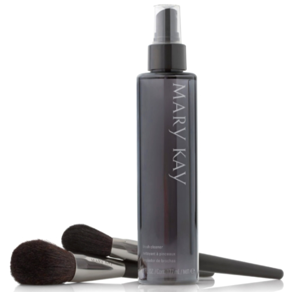 Mary Kay brush 🖌️ cleaner